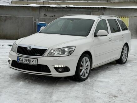 Білий Шкода Октавія, об'ємом двигуна 2 л та пробігом 289 тис. км за 12200 $, фото 1 на Automoto.ua