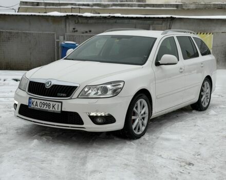 Белый Шкода Октавия, объемом двигателя 2 л и пробегом 289 тыс. км за 12200 $, фото 1 на Automoto.ua