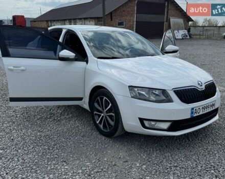 Белый Шкода Октавия, объемом двигателя 1.6 л и пробегом 370 тыс. км за 10999 $, фото 1 на Automoto.ua