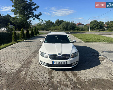 Білий Шкода Октавія, об'ємом двигуна 1.6 л та пробігом 260 тис. км за 9500 $, фото 1 на Automoto.ua