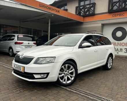 Белый Шкода Октавия, объемом двигателя 1.6 л и пробегом 330 тыс. км за 8300 $, фото 1 на Automoto.ua