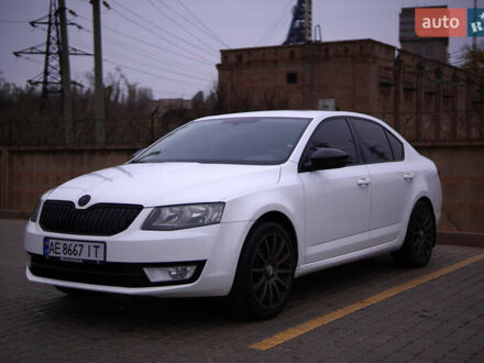 Белый Шкода Октавия, объемом двигателя 1.4 л и пробегом 254 тыс. км за 10500 $, фото 1 на Automoto.ua