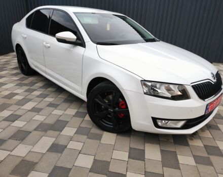 Білий Шкода Октавія, об'ємом двигуна 1.6 л та пробігом 250 тис. км за 11499 $, фото 1 на Automoto.ua