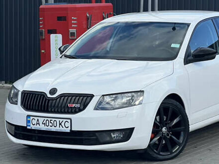 Белый Шкода Октавия, объемом двигателя 1.97 л и пробегом 299 тыс. км за 12999 $, фото 1 на Automoto.ua