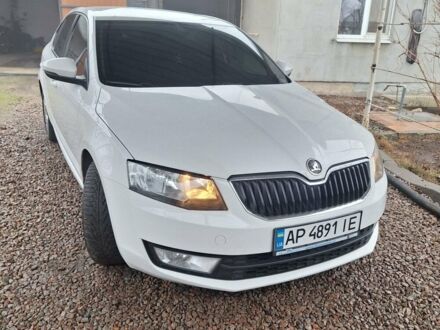 Білий Шкода Октавія, об'ємом двигуна 1.6 л та пробігом 202 тис. км за 10300 $, фото 1 на Automoto.ua