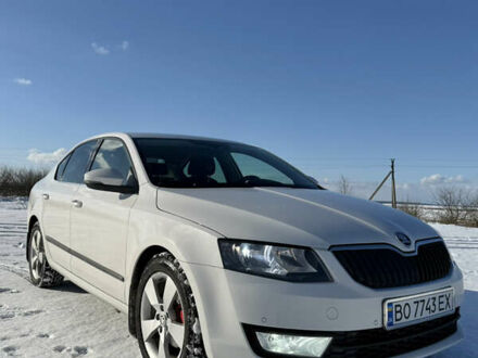 Білий Шкода Октавія, об'ємом двигуна 1.6 л та пробігом 230 тис. км за 10400 $, фото 1 на Automoto.ua
