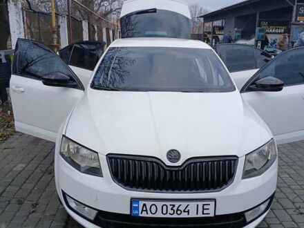 Белый Шкода Октавия, объемом двигателя 1.6 л и пробегом 230 тыс. км за 9500 $, фото 1 на Automoto.ua