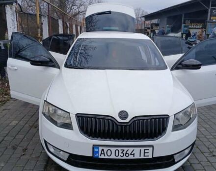 Белый Шкода Октавия, объемом двигателя 1.6 л и пробегом 230 тыс. км за 9500 $, фото 1 на Automoto.ua