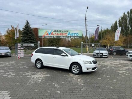 Білий Шкода Октавія, об'ємом двигуна 1.6 л та пробігом 274 тис. км за 8700 $, фото 1 на Automoto.ua