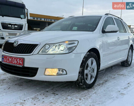 Білий Шкода Октавія, об'ємом двигуна 0 л та пробігом 167 тис. км за 8999 $, фото 1 на Automoto.ua