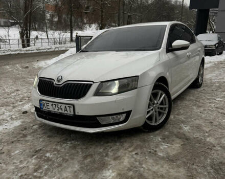 Білий Шкода Октавія, об'ємом двигуна 1.6 л та пробігом 300 тис. км за 8700 $, фото 1 на Automoto.ua