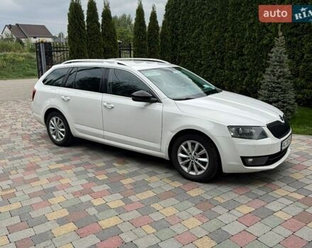Белый Шкода Октавия, объемом двигателя 1.97 л и пробегом 266 тыс. км за 11600 $, фото 1 на Automoto.ua