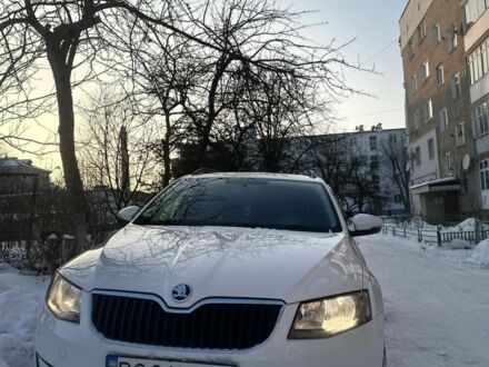Белый Шкода Октавия, объемом двигателя 1.6 л и пробегом 298 тыс. км за 9000 $, фото 1 на Automoto.ua