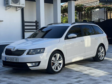 Белый Шкода Октавия, объемом двигателя 1.97 л и пробегом 330 тыс. км за 10650 $, фото 1 на Automoto.ua