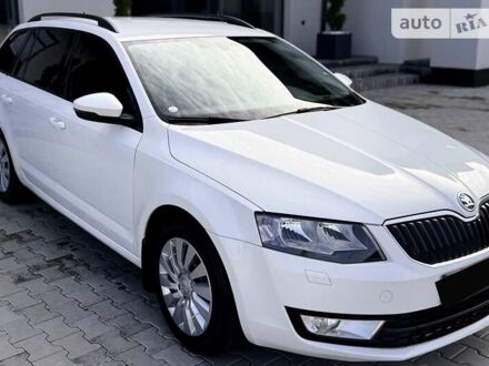 Шкода Октавия 2013 в Иршава на Automoto.ua Белый Шкода Октавия, объемом двигателя 1.6 л и пробегом 260 тыс. км за 9000 $, фото 1 на Automoto.ua