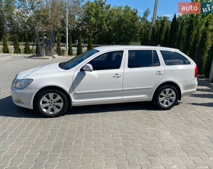 Белый Шкода Октавия, объемом двигателя 1.57 л и пробегом 340 тыс. км за 6700 $, фото 1 на Automoto.ua