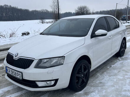 Білий Шкода Октавія, об'ємом двигуна 1.4 л та пробігом 207 тис. км за 10800 $, фото 1 на Automoto.ua