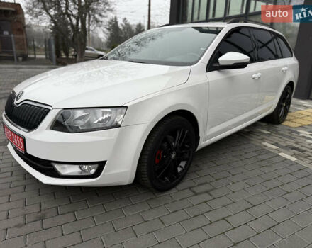 Белый Шкода Октавия, объемом двигателя 1.4 л и пробегом 208 тыс. км за 10000 $, фото 1 на Automoto.ua