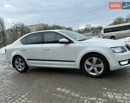 Белый Шкода Октавия, объемом двигателя 1.6 л и пробегом 229 тыс. км за 10600 $, фото 1 на Automoto.ua