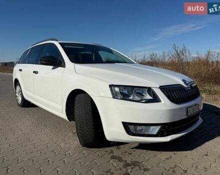 Білий Шкода Октавія, об'ємом двигуна 1.4 л та пробігом 144 тис. км за 9800 $, фото 1 на Automoto.ua