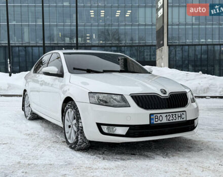 Белый Шкода Октавия, объемом двигателя 1.8 л и пробегом 174 тыс. км за 9350 $, фото 1 на Automoto.ua