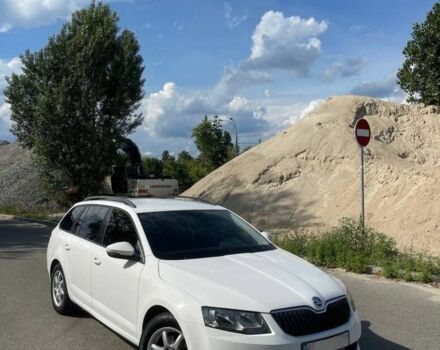 Белый Шкода Октавия, объемом двигателя 0 л и пробегом 180 тыс. км за 9900 $, фото 1 на Automoto.ua