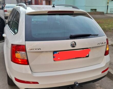 Білий Шкода Октавія, об'ємом двигуна 1.6 л та пробігом 231 тис. км за 10500 $, фото 1 на Automoto.ua