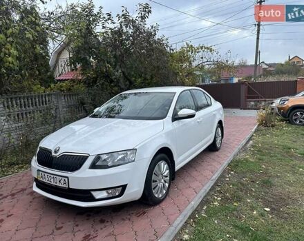 Белый Шкода Октавия, объемом двигателя 1.4 л и пробегом 72 тыс. км за 11999 $, фото 1 на Automoto.ua
