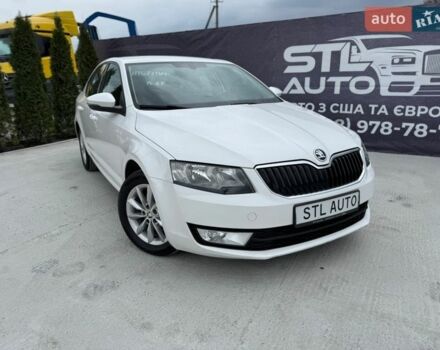 Белый Шкода Октавия, объемом двигателя 1.6 л и пробегом 209 тыс. км за 10500 $, фото 1 на Automoto.ua