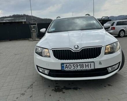 Белый Шкода Октавия, объемом двигателя 2 л и пробегом 345 тыс. км за 9900 $, фото 1 на Automoto.ua