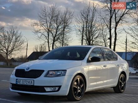 Білий Шкода Октавія, об'ємом двигуна 1.97 л та пробігом 283 тис. км за 11750 $, фото 1 на Automoto.ua