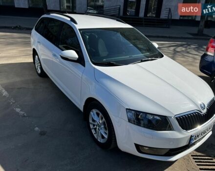 Белый Шкода Октавия, объемом двигателя 1.97 л и пробегом 250 тыс. км за 12500 $, фото 1 на Automoto.ua
