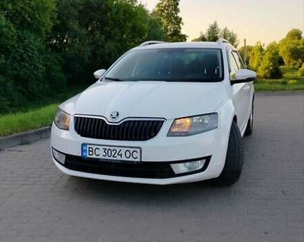 Білий Шкода Октавія, об'ємом двигуна 2 л та пробігом 278 тис. км за 10500 $, фото 1 на Automoto.ua