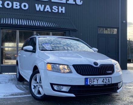 Белый Шкода Октавия, объемом двигателя 1.6 л и пробегом 380 тыс. км за 9799 $, фото 1 на Automoto.ua