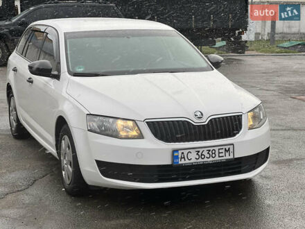 Шкода Октавия 2014 в Киеве на Automoto.ua Белый Шкода Октавия, объемом двигателя 1.6 л и пробегом 240 тыс. км за 9299 $, фото 1 на Automoto.ua