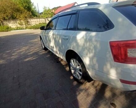 Білий Шкода Октавія, об'ємом двигуна 1.6 л та пробігом 265 тис. км за 9200 $, фото 1 на Automoto.ua