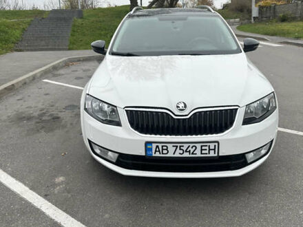 Белый Шкода Октавия, объемом двигателя 1.6 л и пробегом 232 тыс. км за 8800 $, фото 1 на Automoto.ua