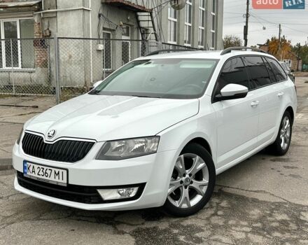 Білий Шкода Октавія, об'ємом двигуна 1.6 л та пробігом 251 тис. км за 9200 $, фото 1 на Automoto.ua