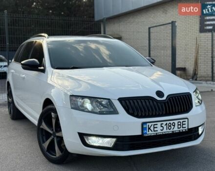 Белый Шкода Октавия, объемом двигателя 1.6 л и пробегом 325 тыс. км за 10999 $, фото 1 на Automoto.ua
