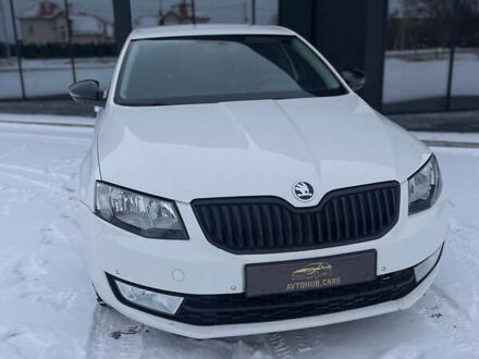 Білий Шкода Октавія, об'ємом двигуна 1.6 л та пробігом 263 тис. км за 8700 $, фото 1 на Automoto.ua