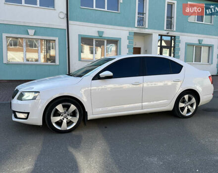 Белый Шкода Октавия, объемом двигателя 1.6 л и пробегом 182 тыс. км за 10300 $, фото 1 на Automoto.ua