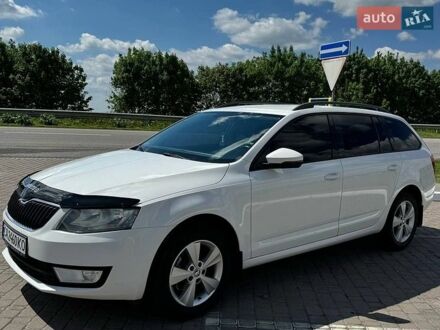 Белый Шкода Октавия, объемом двигателя 1.6 л и пробегом 280 тыс. км за 9500 $, фото 1 на Automoto.ua