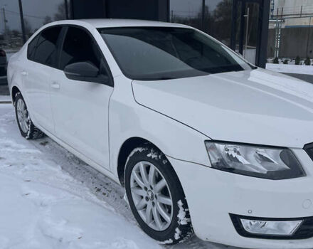 Белый Шкода Октавия, объемом двигателя 1.6 л и пробегом 264 тыс. км за 8999 $, фото 1 на Automoto.ua