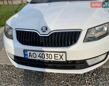 Белый Шкода Октавия, объемом двигателя 1.97 л и пробегом 312 тыс. км за 9600 $, фото 1 на Automoto.ua