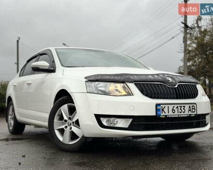 Белый Шкода Октавия, объемом двигателя 1.4 л и пробегом 129 тыс. км за 10800 $, фото 1 на Automoto.ua