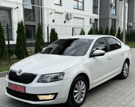 Белый Шкода Октавия, объемом двигателя 1.6 л и пробегом 270 тыс. км за 9700 $, фото 1 на Automoto.ua