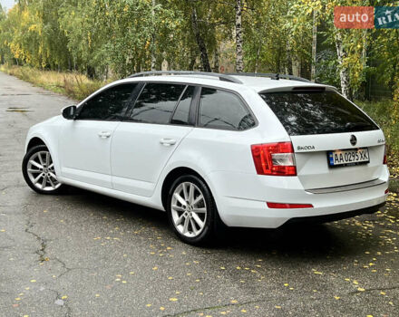 Белый Шкода Октавия, объемом двигателя 1.97 л и пробегом 360 тыс. км за 12100 $, фото 1 на Automoto.ua