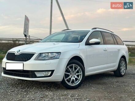 Білий Шкода Октавія, об'ємом двигуна 1.6 л та пробігом 229 тис. км за 8500 $, фото 1 на Automoto.ua