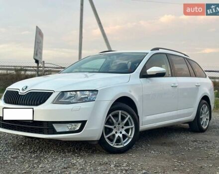 Белый Шкода Октавия, объемом двигателя 1.6 л и пробегом 229 тыс. км за 8500 $, фото 1 на Automoto.ua