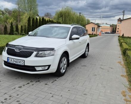 Белый Шкода Октавия, объемом двигателя 1.6 л и пробегом 280 тыс. км за 9500 $, фото 1 на Automoto.ua